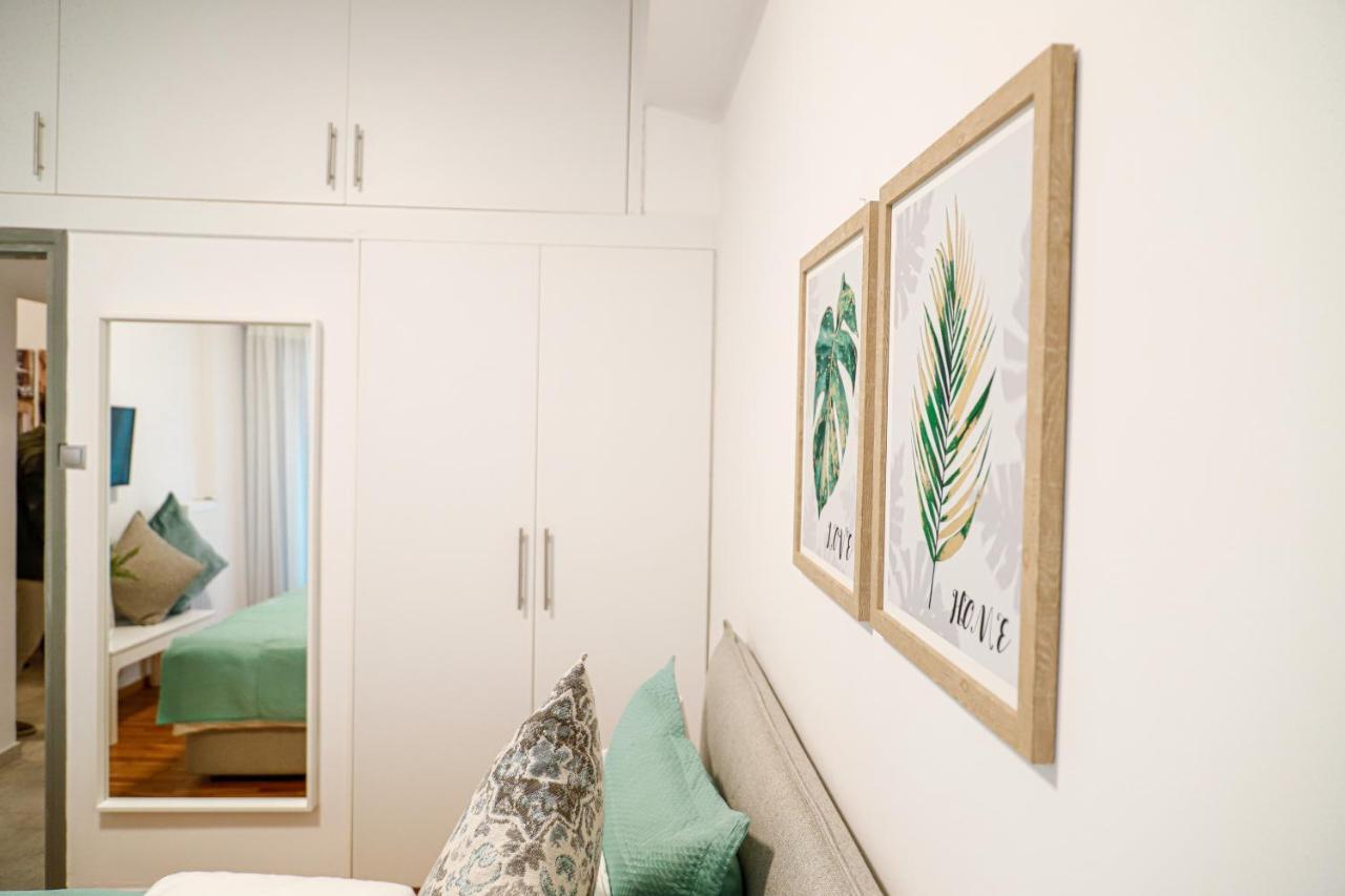 Newly Renovated Apartment 7 Min Walk From Acropolis Афины Экстерьер фото